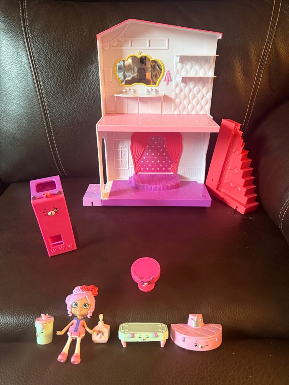 Happy Places Shopkins School Extension - Prom Night.  Almost complete